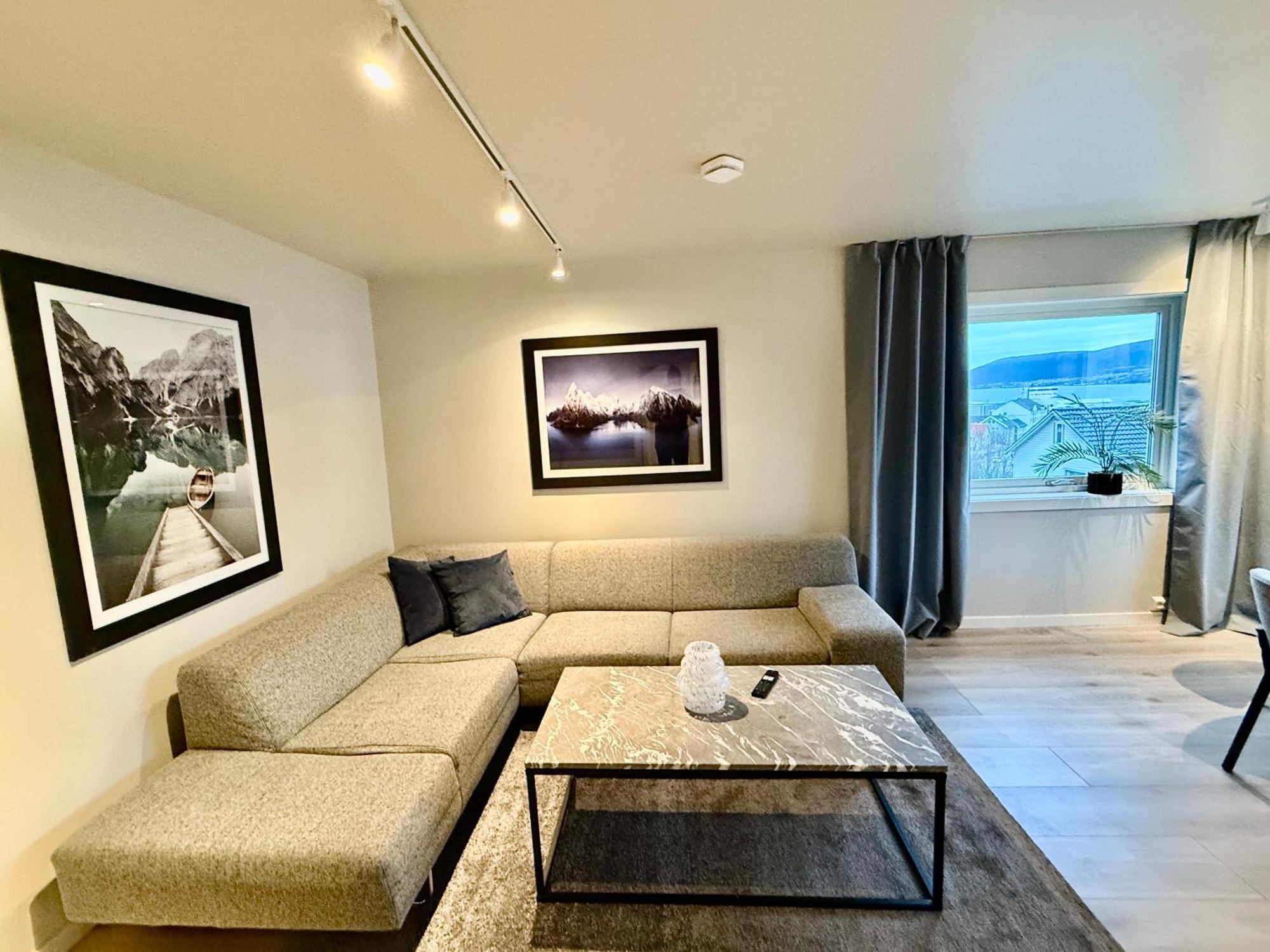 Lyngen - Tag Apartments Tromsø Kültér fotó